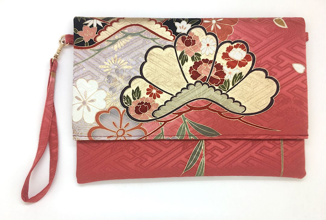 Ookii Kuukou Large Folding Wristlet Clutch 5782G