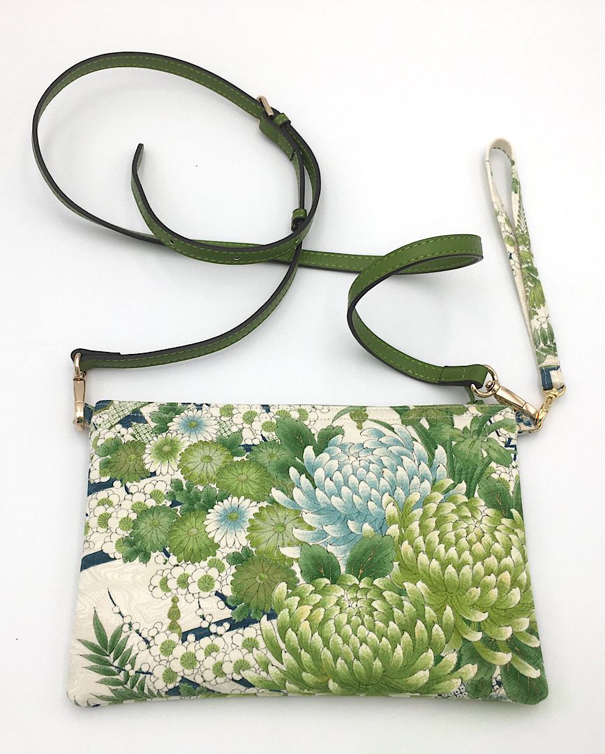 ARUKU WRISTLET to SLING 5947A