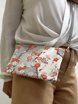 ARUKU WRISTLET to SLING 5811A