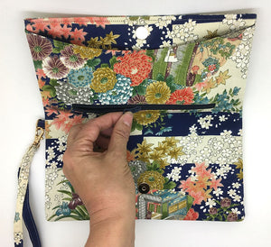 Kuukou Folding Wristlet Clutch 5805A