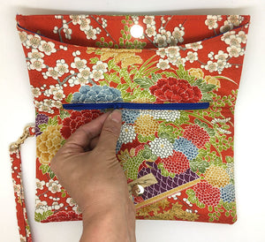 Kuukou Folding Wristlet Clutch 5468O