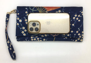 Kuukou Folding Wristlet Clutch 5501M