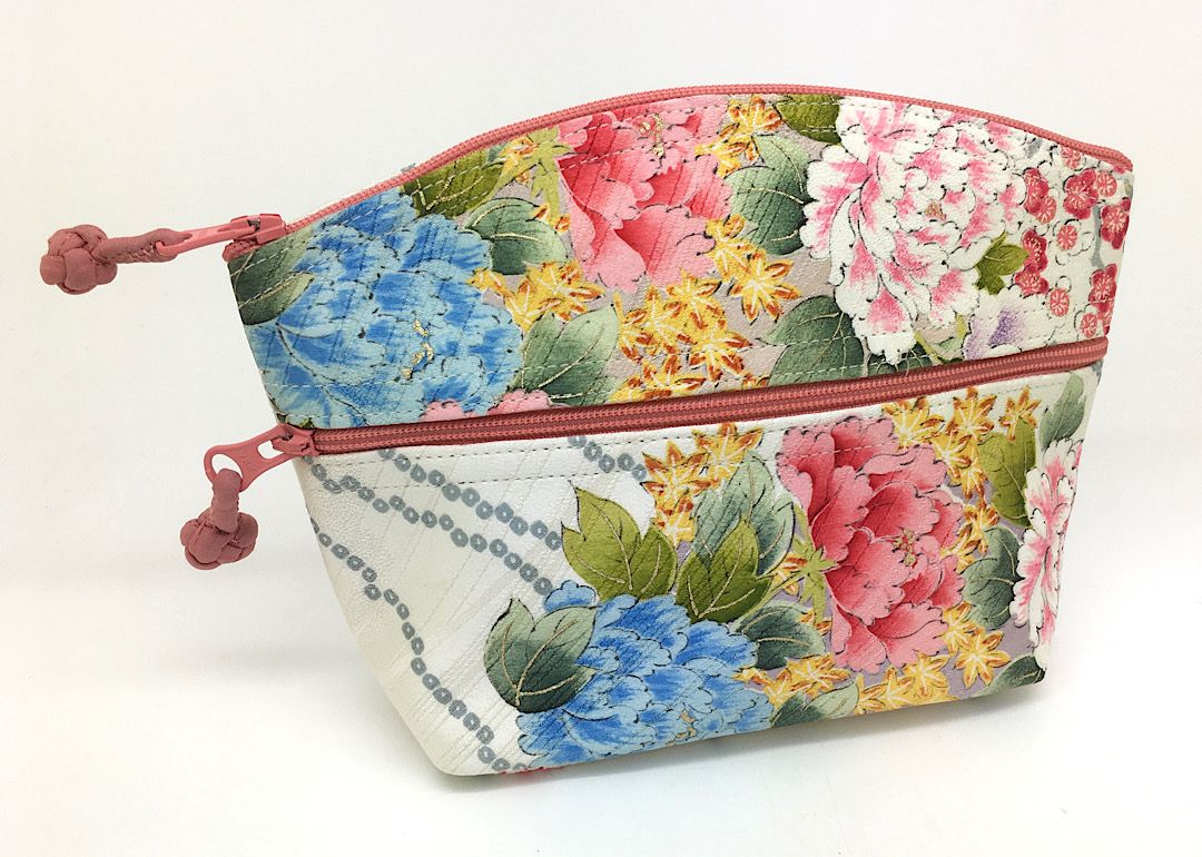 Hashi Kimono Make up Pouch 5770Q