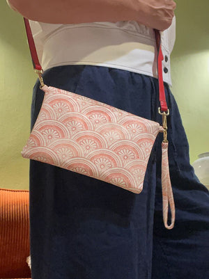 ARUKU WRISTLET to SLING 5865S