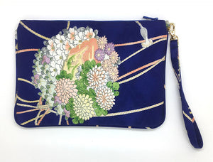Hidari Wristlet Pouch 4852C