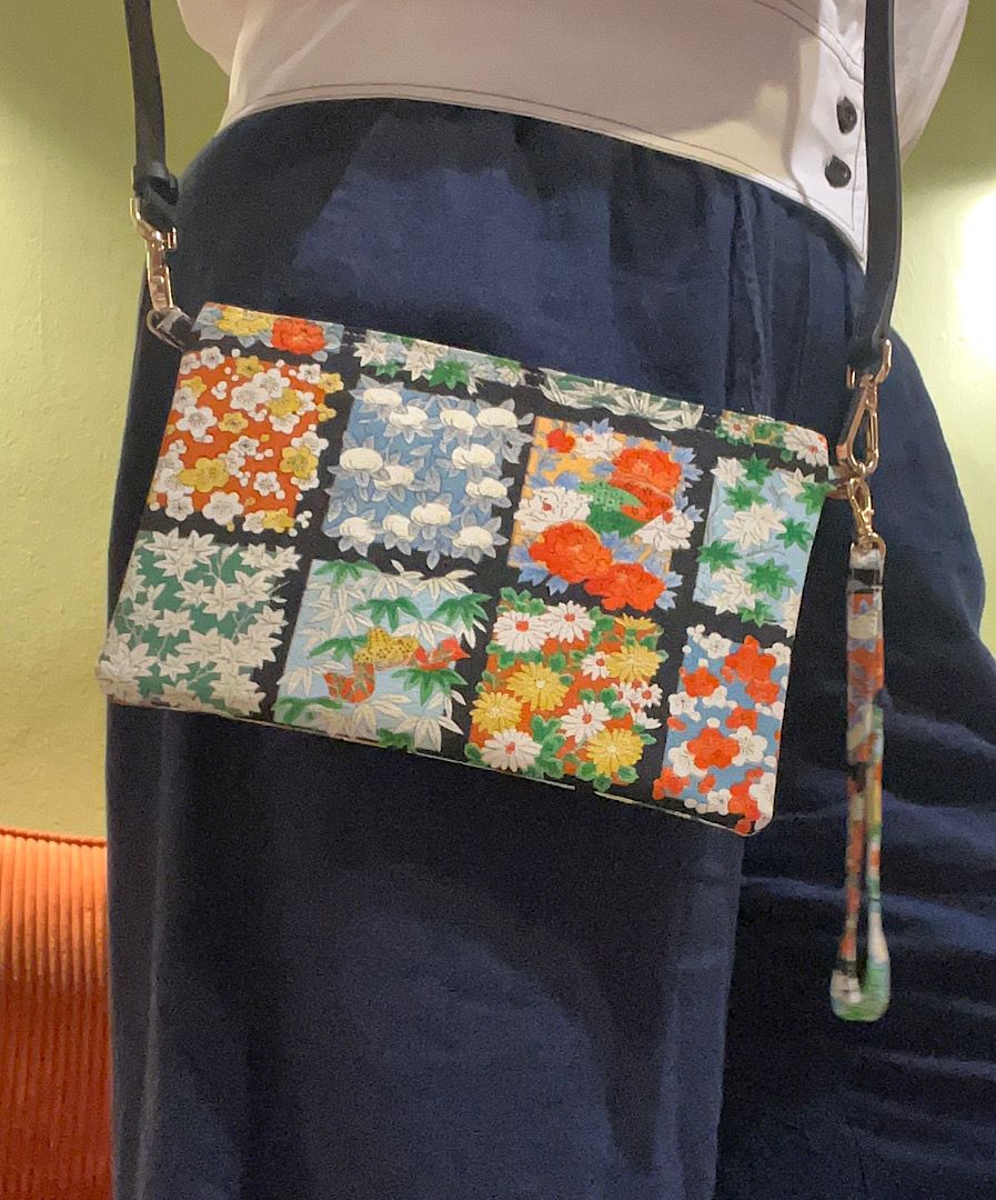 ARUKU WRISTLET to SLING 5938R