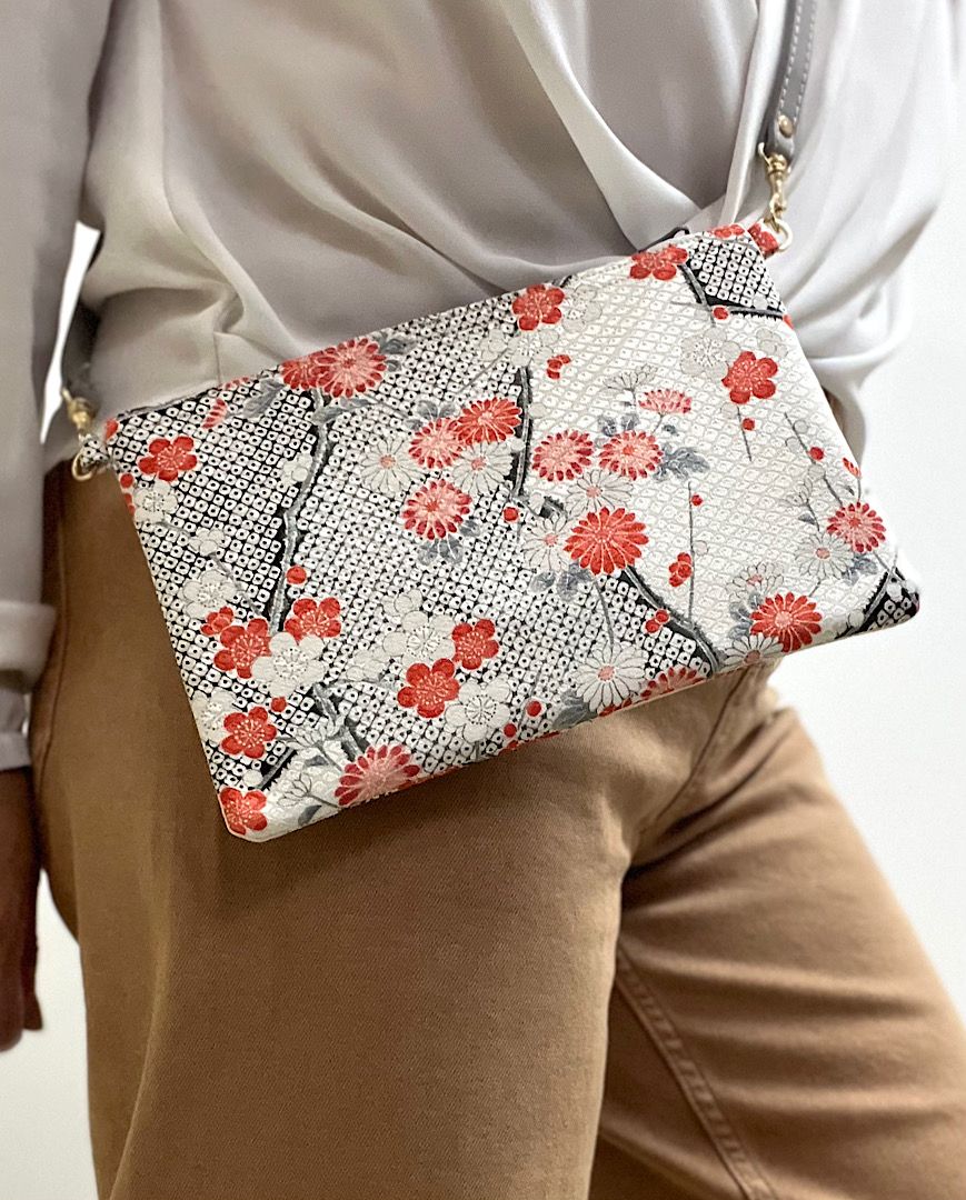 ARUKU WRISTLET to SLING 5811A