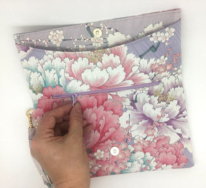 Kuukou Folding Wristlet Clutch 4920U