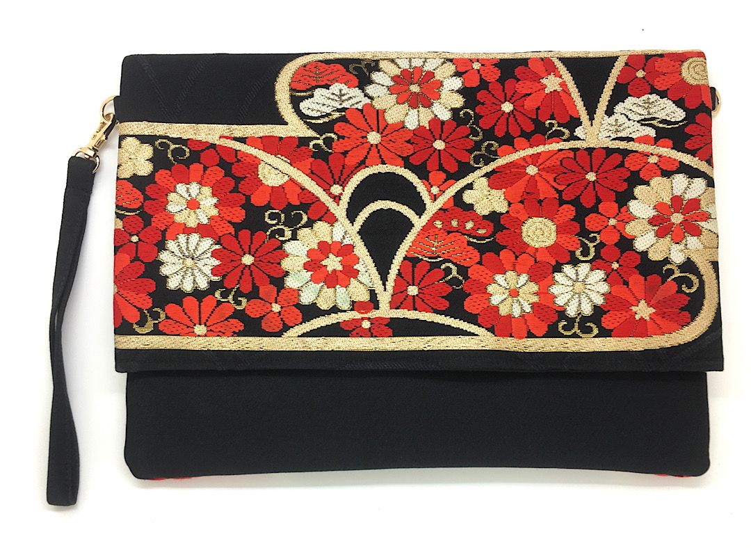 Ookii Kuukou Large Folding Wristlet Clutch 5478E