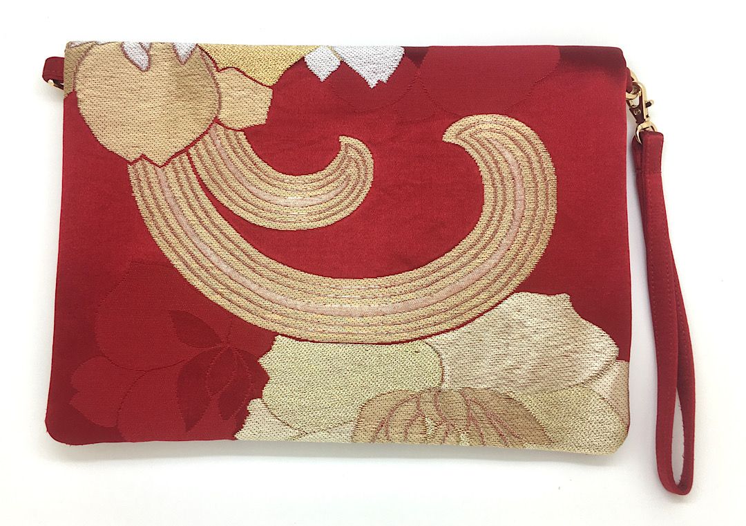 Ookii Kuukou Large Folding Wristlet Clutch 5735B