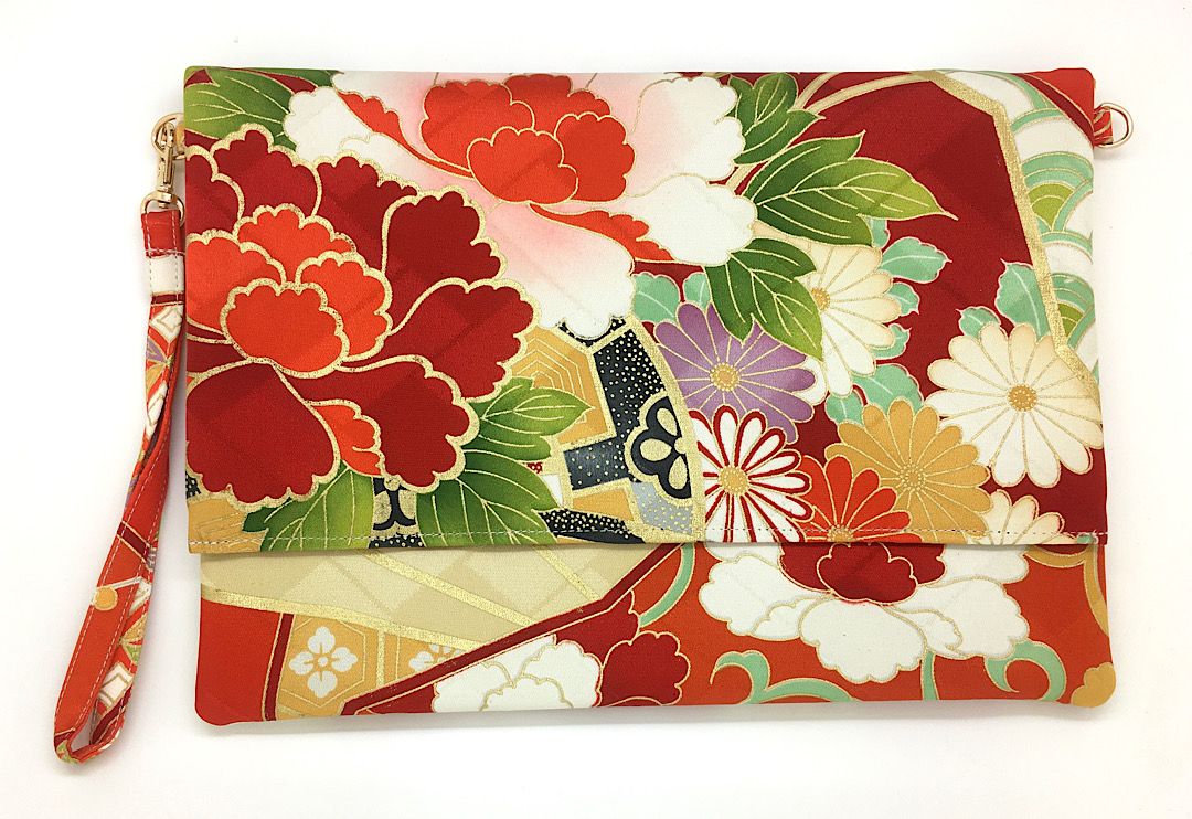 Ookii Kuukou Large Folding Wristlet Clutch 5583L