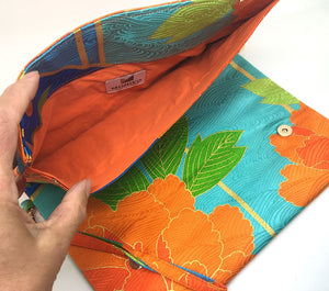 Ookii Kuukou Large Folding Wristlet Clutch 5686M