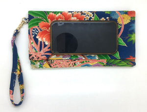 Kuukou Folding Wristlet Clutch 5901H