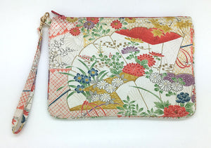 Hidari Wristlet Pouch 5795E